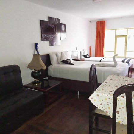 Isabela Hotel La Paz Exteriör bild