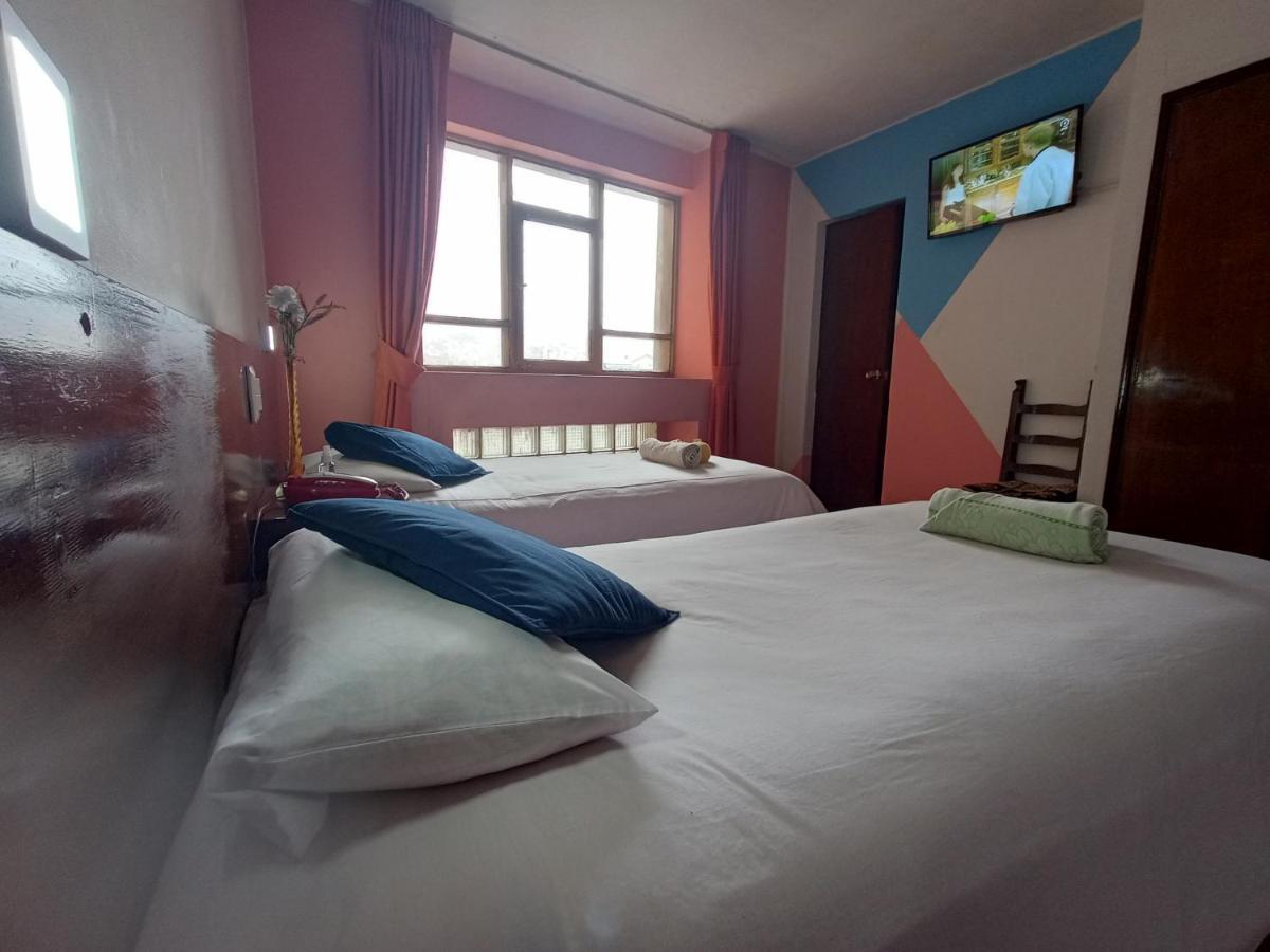 Isabela Hotel La Paz Exteriör bild