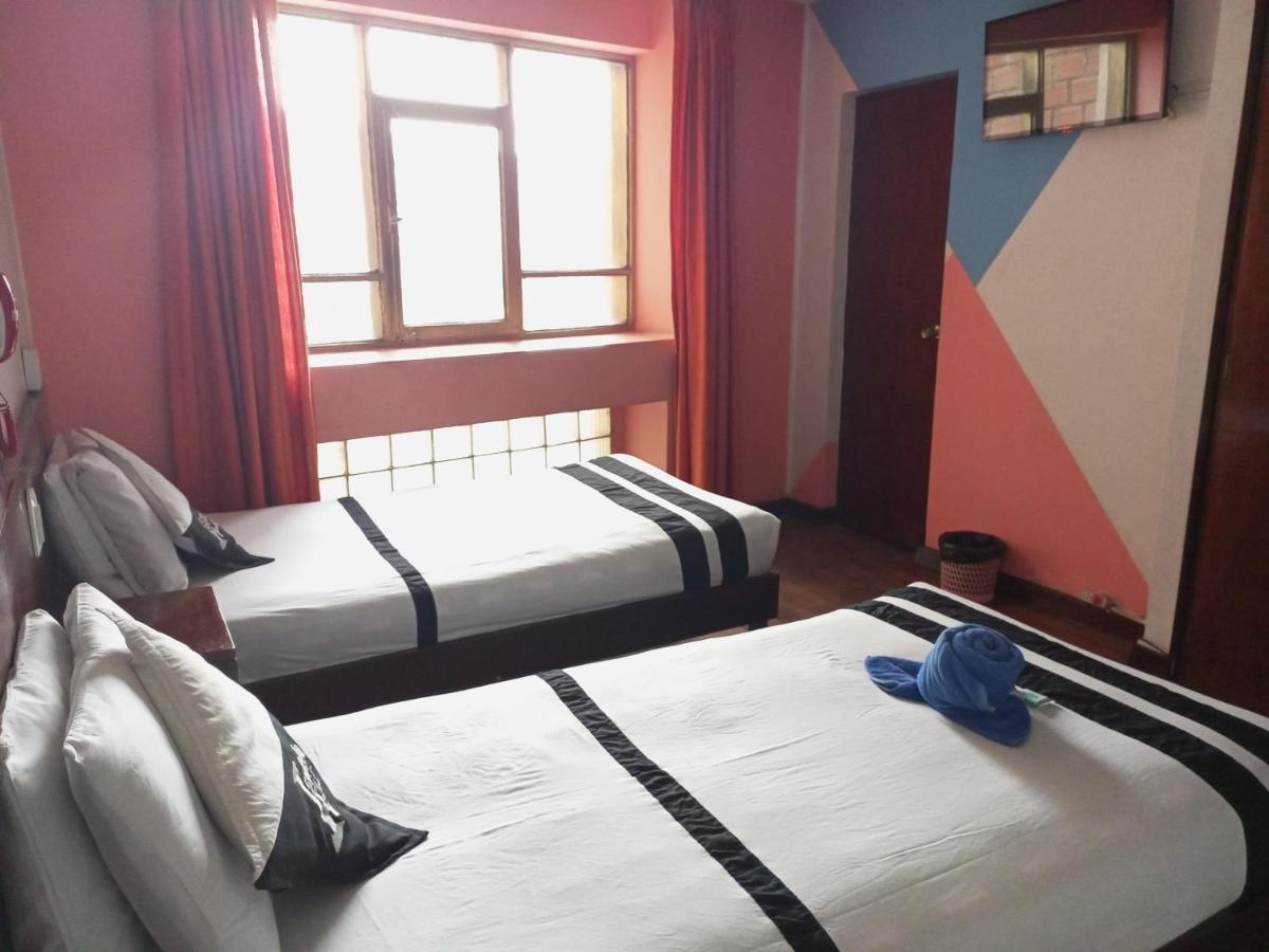 Isabela Hotel La Paz Exteriör bild